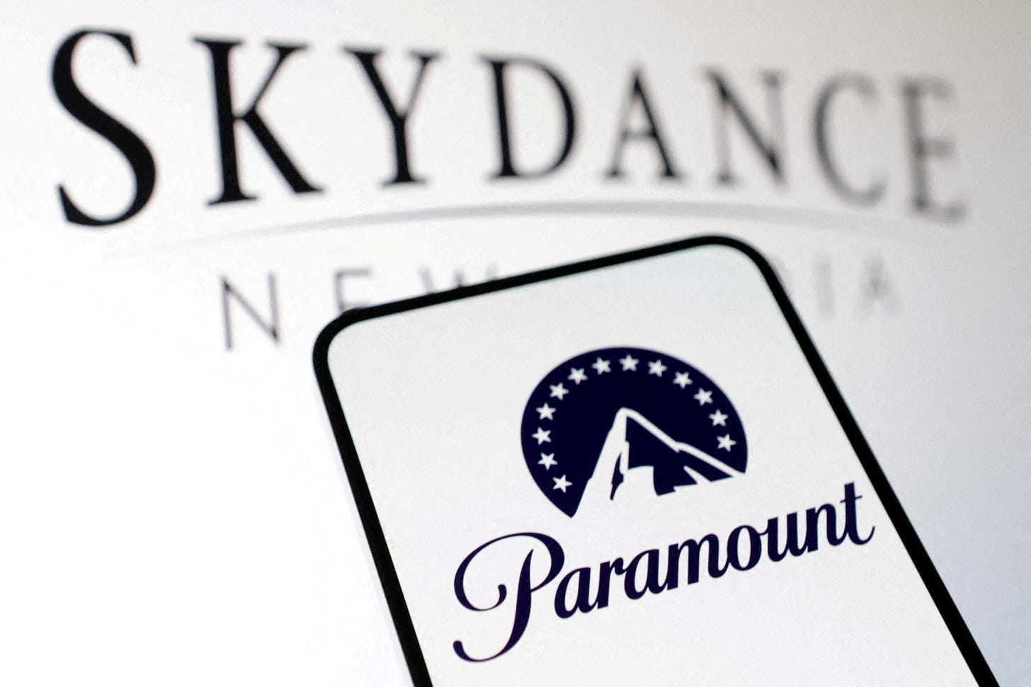 Paramount Skydance prepares Ellison-backed bid for Warner Bros Discovery,  WSJ reports | Reuters