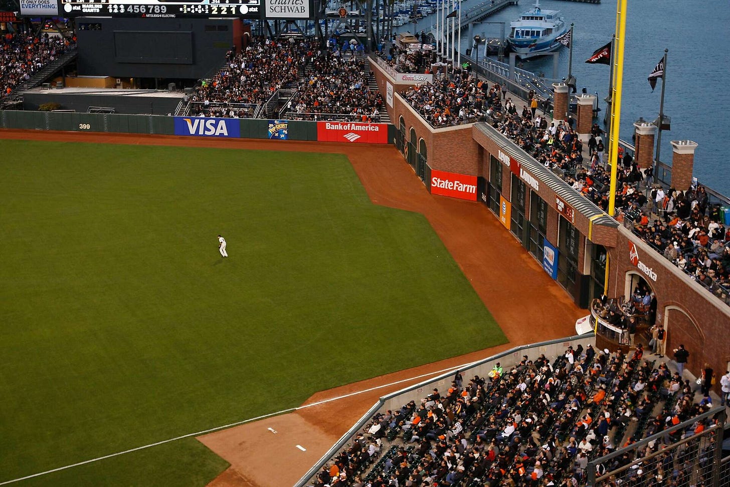 Giants removing Triples Alley would be blasphemy — but you can't dismiss it