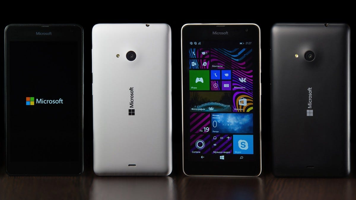 Two Windows Phones back to back