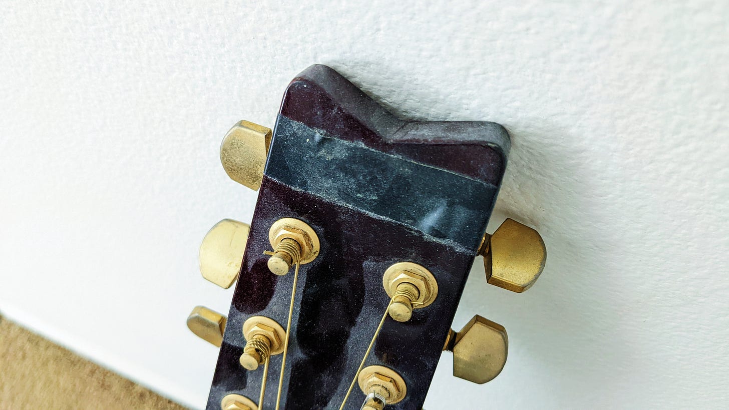 acoustic guitar headstock