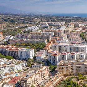 Estepona to Allocate Public Equipment Parcels for the Construction of Protected Rental Housing
