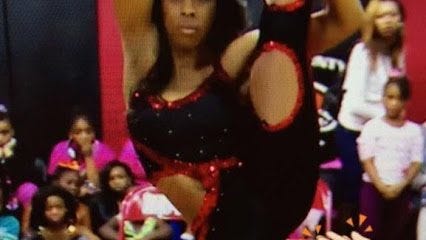 dianna lifts leg high for bring it ep 210 images dianna lifts leg high for bring it ep 210 images