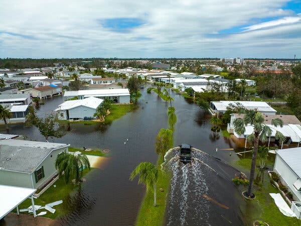 Flooding in Port Charlotte, Fla., after Hurricane Ian made landfall. Flooding in Port Charlotte, Fla., after Hurricane Ian made landfall.