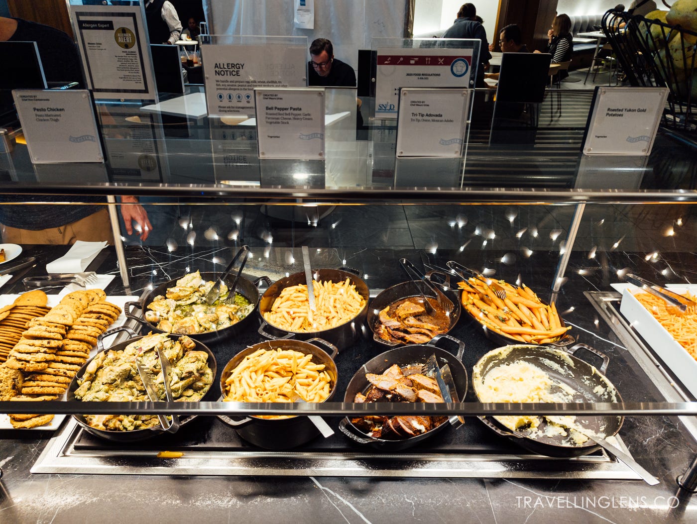 Las Vegas airport Amex Centurion Lounge, buffet and food.