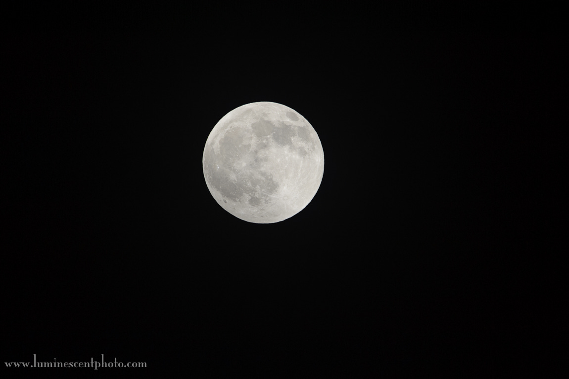 Even with my 600mm lens and 1.4x teleconverter, the moon doesn't take up that much of the frame with a 35mm-format camera.