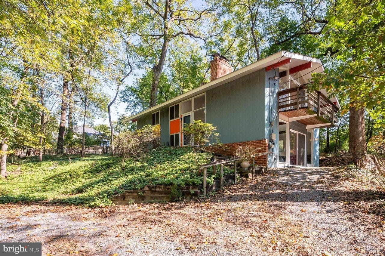 A Carl Koch Design in Garrett Park, MD - $879,000