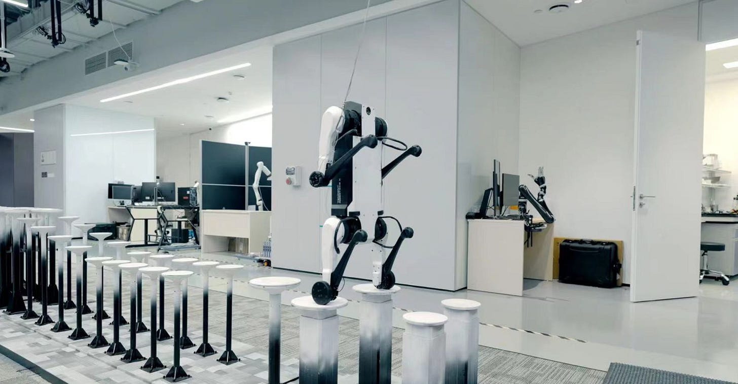 Tencent Releases New-Generation Quadruped Robot Tencent Releases New-Generation Quadruped Robot