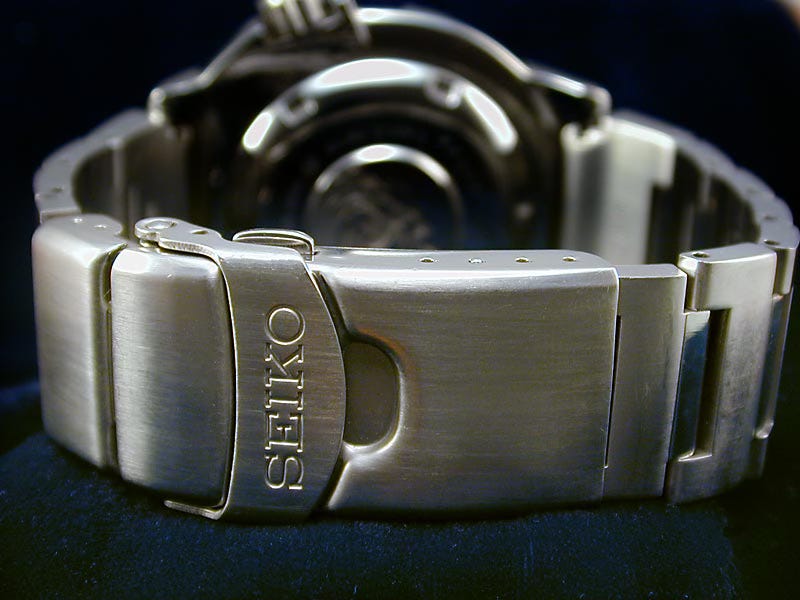 An In Depth, 2002 Technical Analysis Of The Seiko 