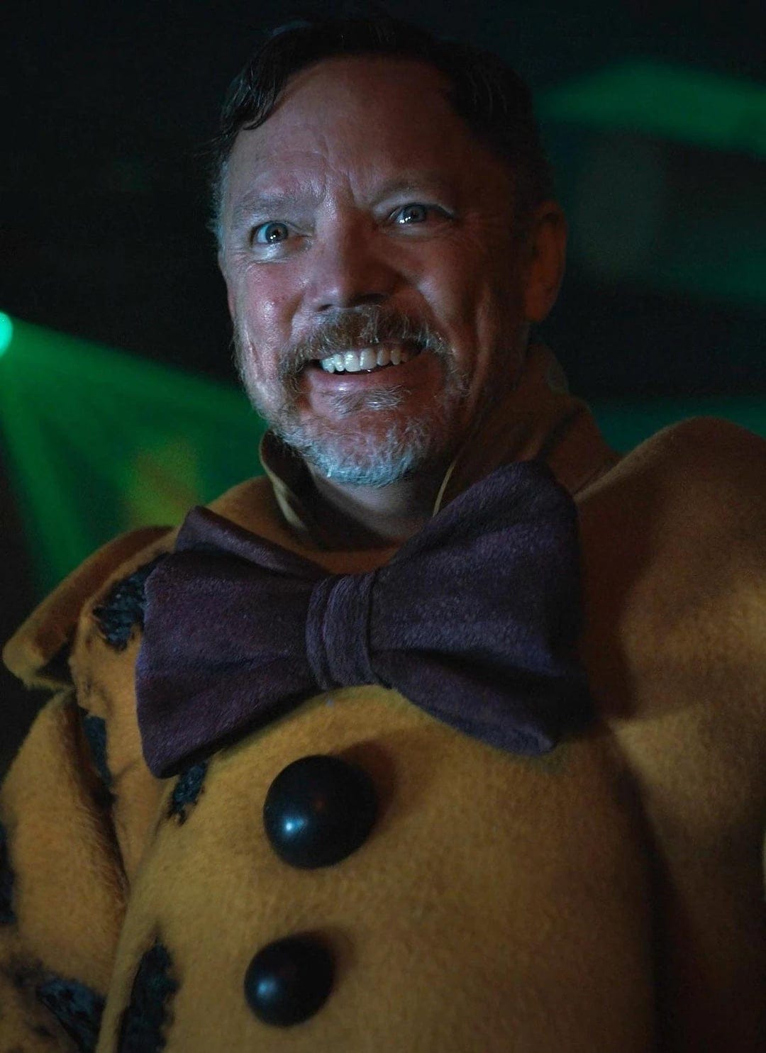 Serious question: Why in the world would movie William Afton willingly wear  a spring lock suit? : r/fivenightsatfreddys