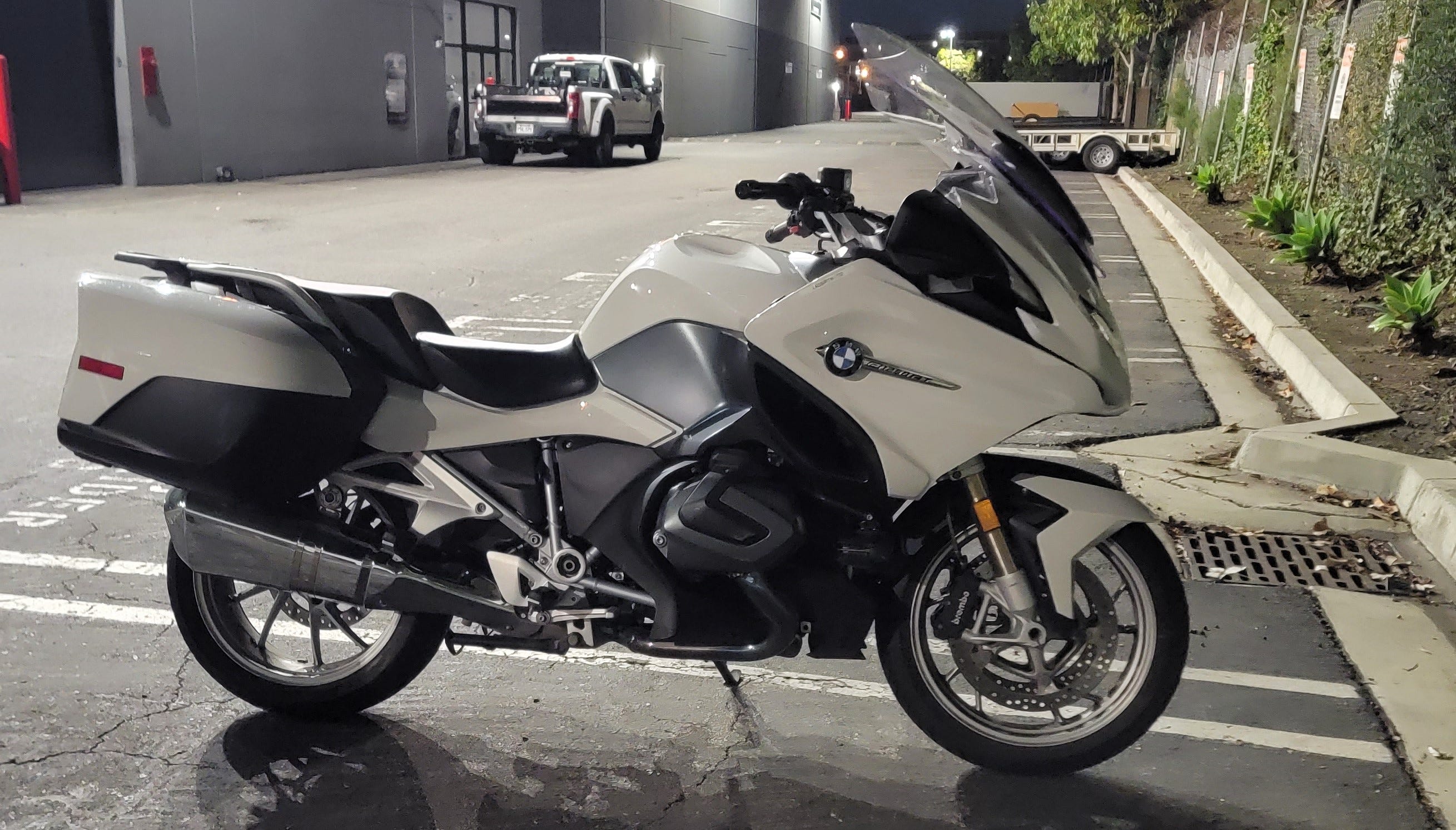 ラブ Rental Review: 2022 BMW R1250RT - by Jack Baruth