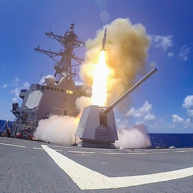 How U.S. Destroyers Are Shooting Down Houthi Anti-Ship Missiles How U.S. Destroyers Are Shooting Down Houthi Anti-Ship Missiles
