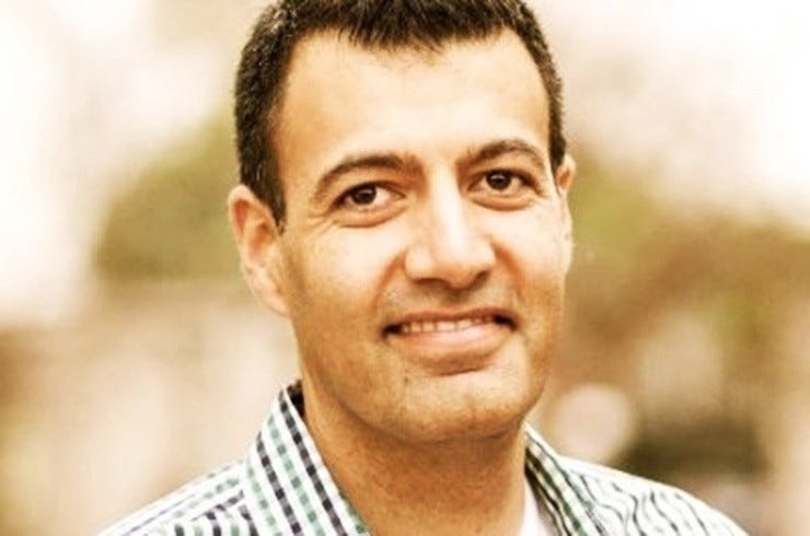 Naveen headshot billboard 1548