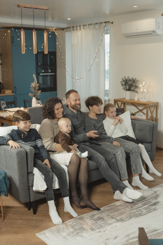 White people watching 1990s black tv White people watching 1990s black tv