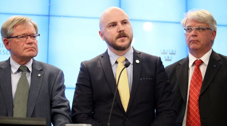 Intresserade kollegor lyssnar på vad jag har att säga... Intresserade kollegor lyssnar på vad jag har att säga...