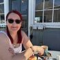 Angie Shannon's avatar