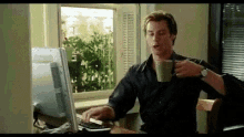 Jim Carey Typing GIFs | Tenor