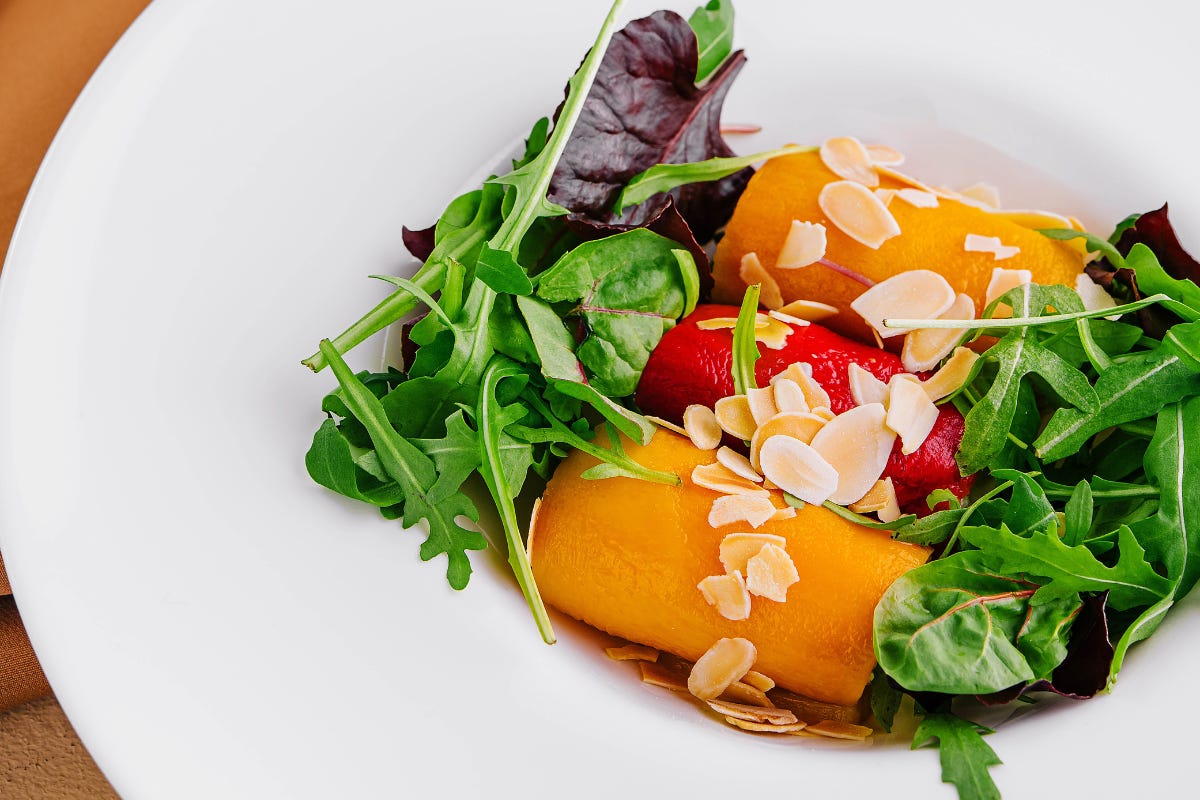 Involtini di peperoni freddi: ricetta originale facile e veloce