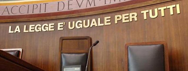 Berlusconi non vuole privilegi, cribbio