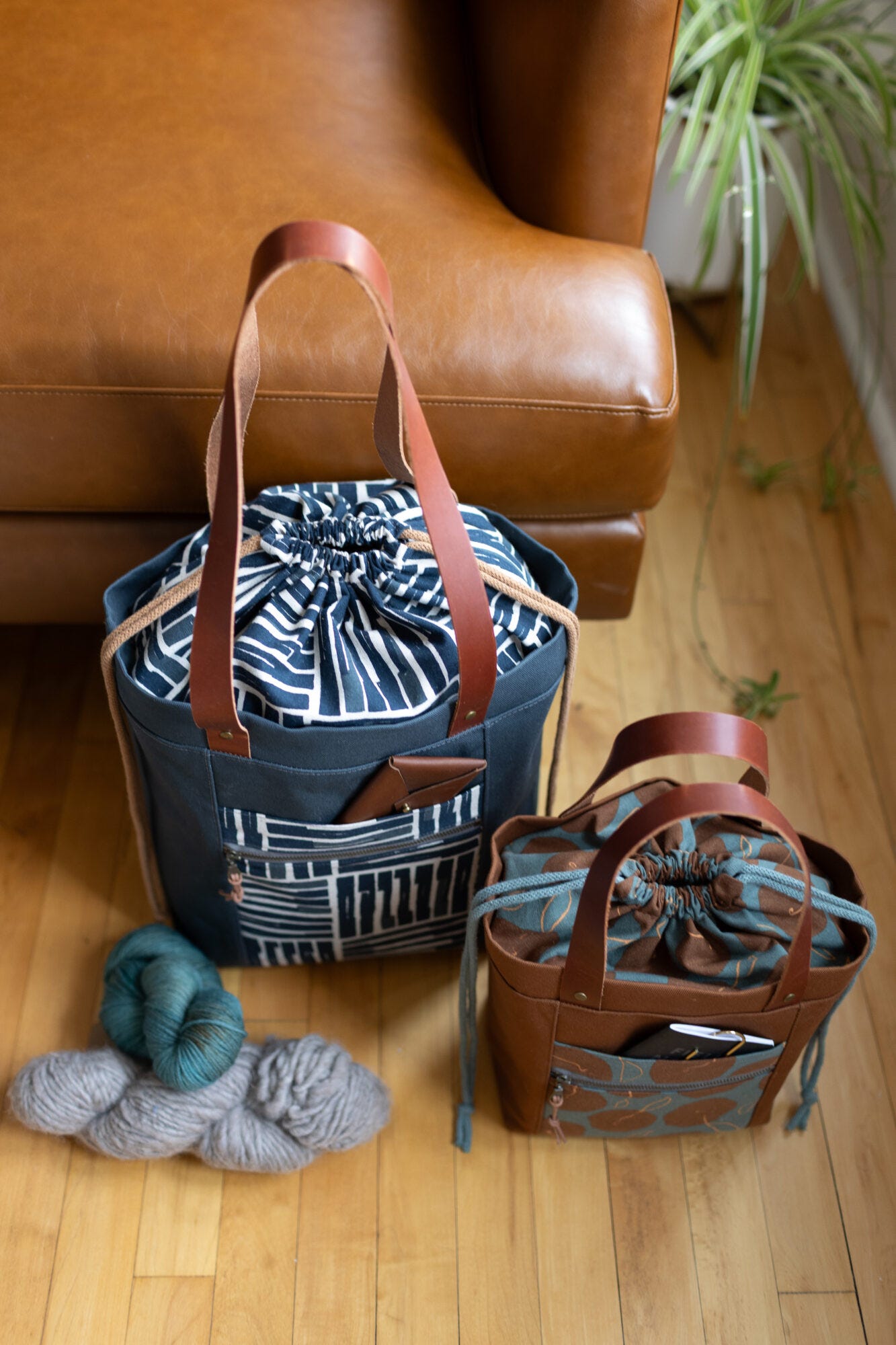 Firefly Totes in Orchard Run