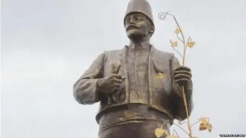 Vadym Pozdniakov Statue of Lenin transformed with traditional Bulgarian attire Vadym Pozdniakov Statue of Lenin transformed with traditional Bulgarian attire