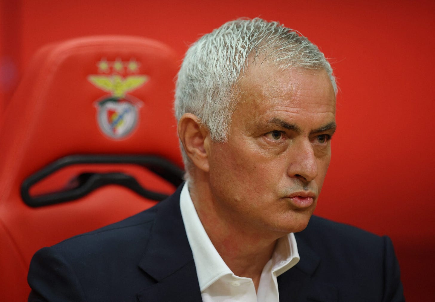 Em frente! José Mourinho treinará seu maior clube desde 2018