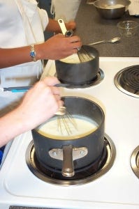 How to whisk a white sauce