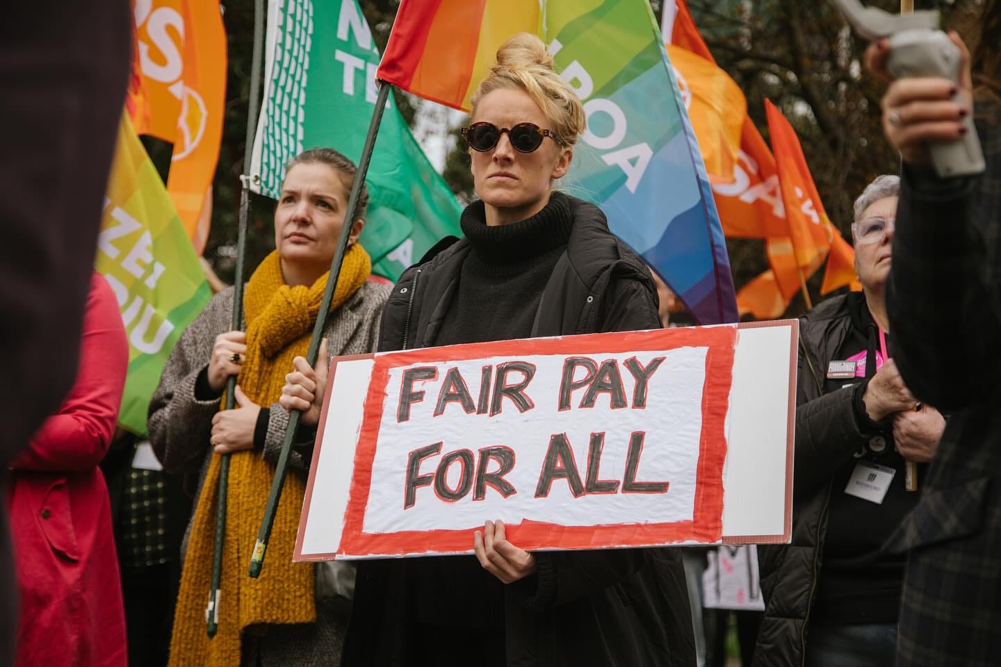 May be an image of 4 people and text that says "S T ช็ท PA BOA טיה ZEL ZEu DEPE FAIR PAY FOR ALL" May be an image of 4 people and text that says "S T ช็ท PA BOA טיה ZEL ZEu DEPE FAIR PAY FOR ALL"