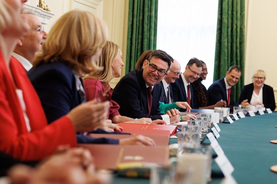 UK PM plans to end ‘archaic' ban on Catholics advising on church roles