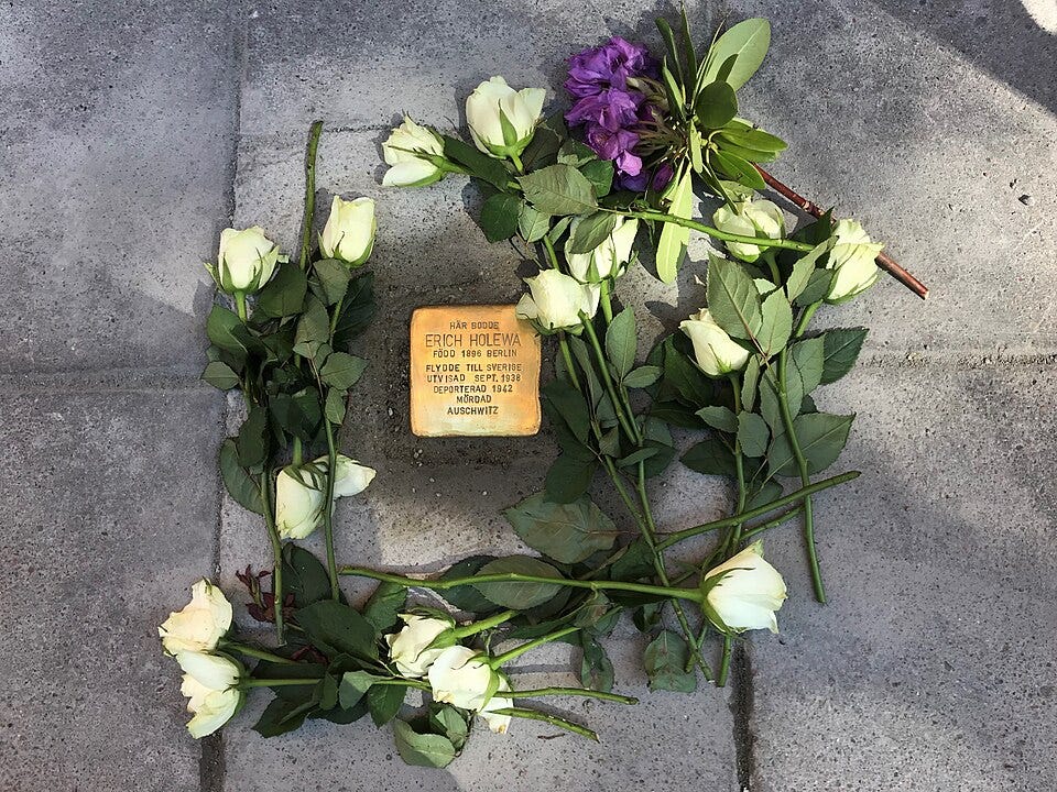 File:Stolperstein stockholm erich holewa kungsholmstorg 6.jpg