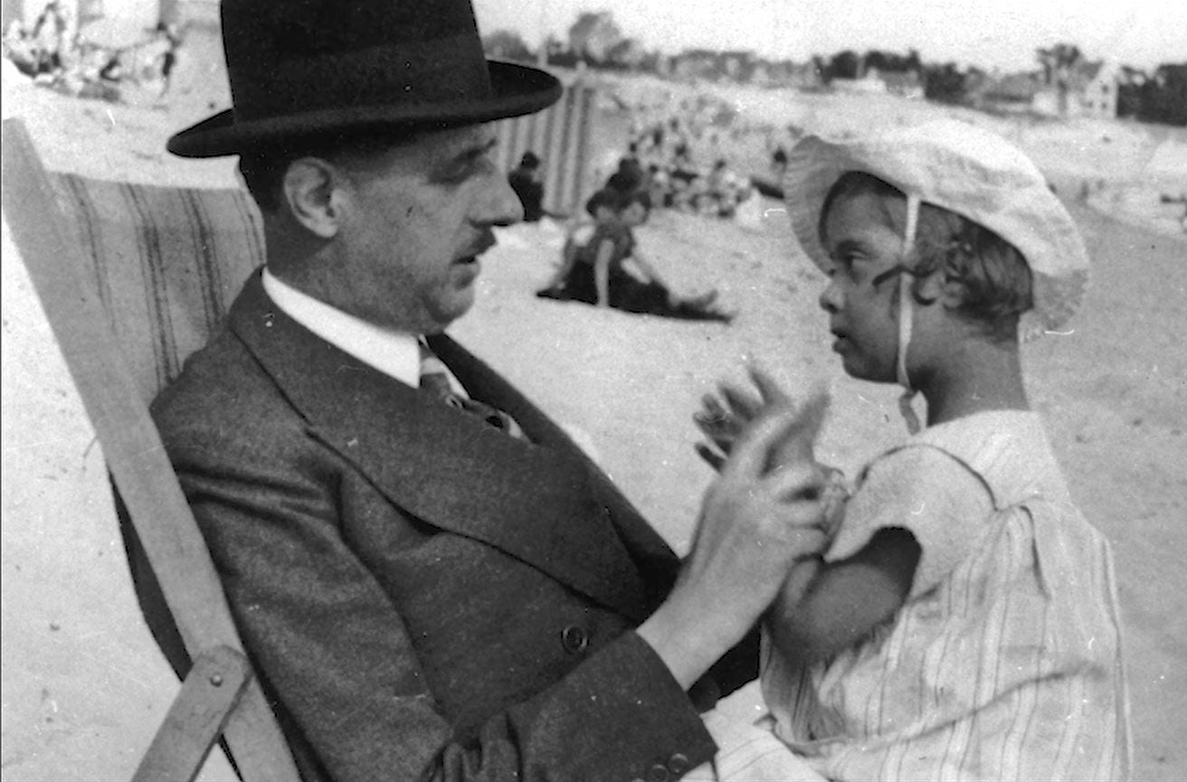 Fondation Anne de Gaulle: Anne de Gaulle • Ads of the World ...