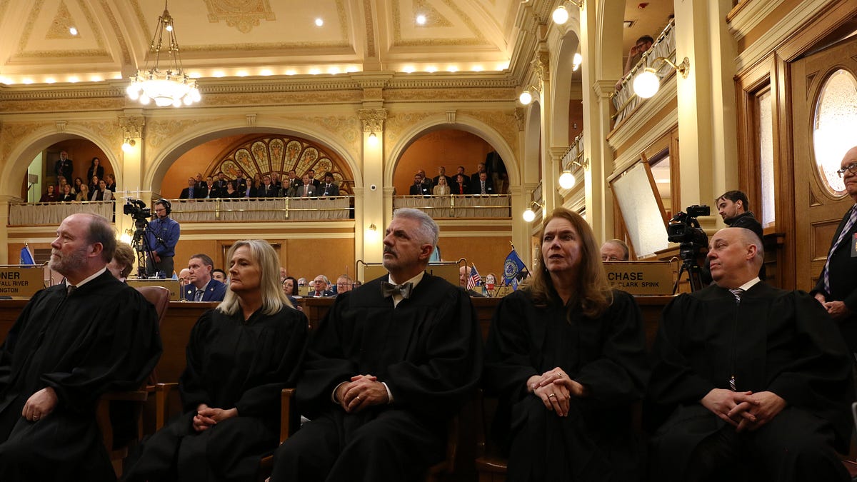 South Dakota Supreme Court rules that lieutenant governors can break Senate ties