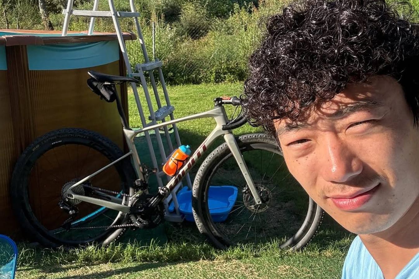 Japanse veldrijders moeten hun droom in ons land opgeven: ze zijn alles  kwijt na brutale diefstal | Foto | hln.be