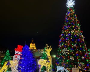 Edmonton Playgrounds Holiday Light-ups and Santa Parades ETS Holiday Lights Tours