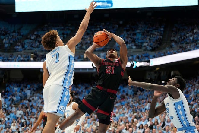 Former Duke basketball player Jaylen Blakes hits game-winner against North  Carolina