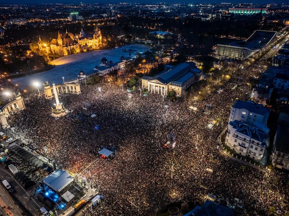 Aerial view of enormous crowd. Haven’t managed to source picture credit. Will post when I do