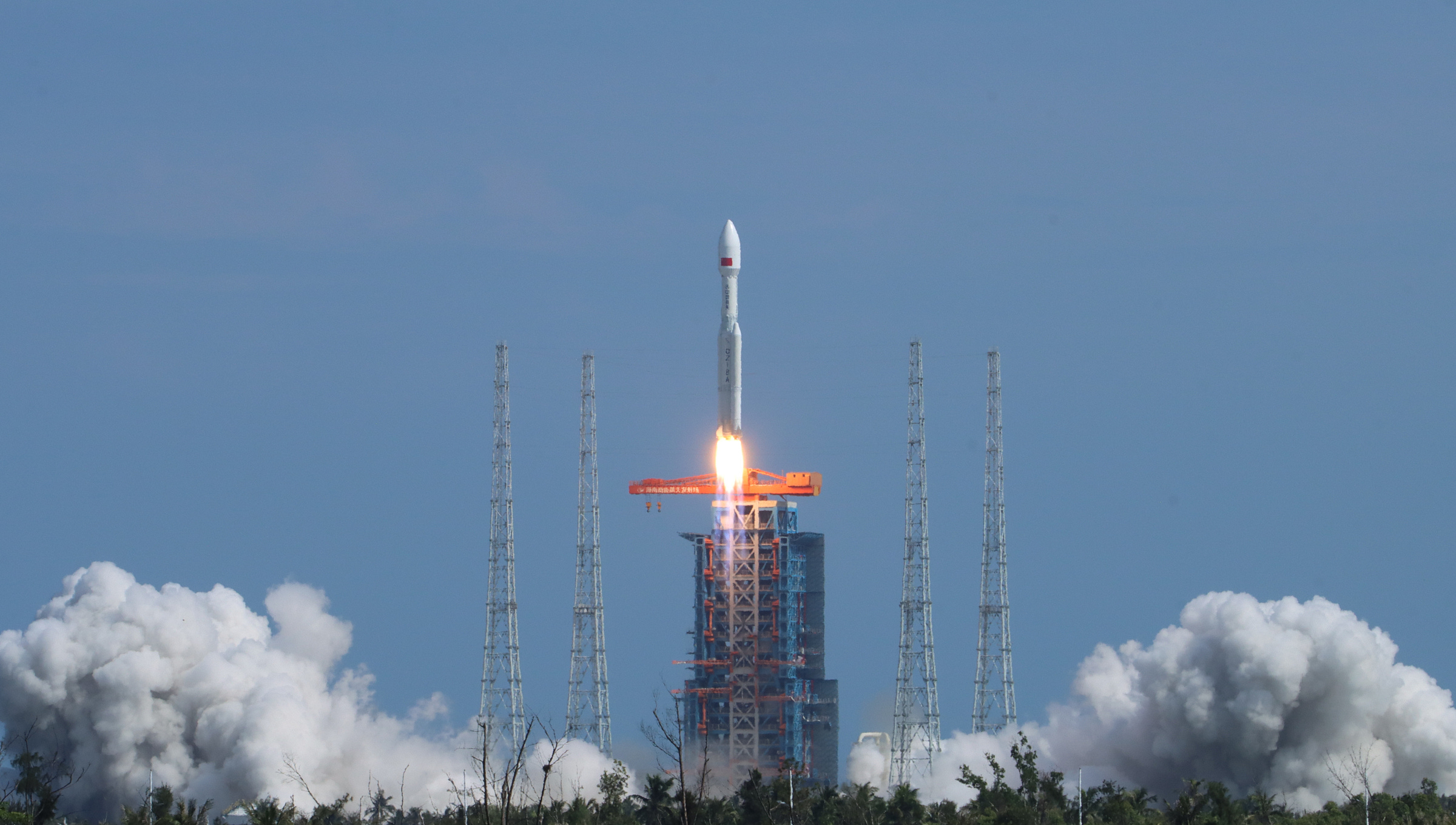 The Long March 8A Y3 vehicle lifts off from the Wenchang Commercial Space Launch Site.