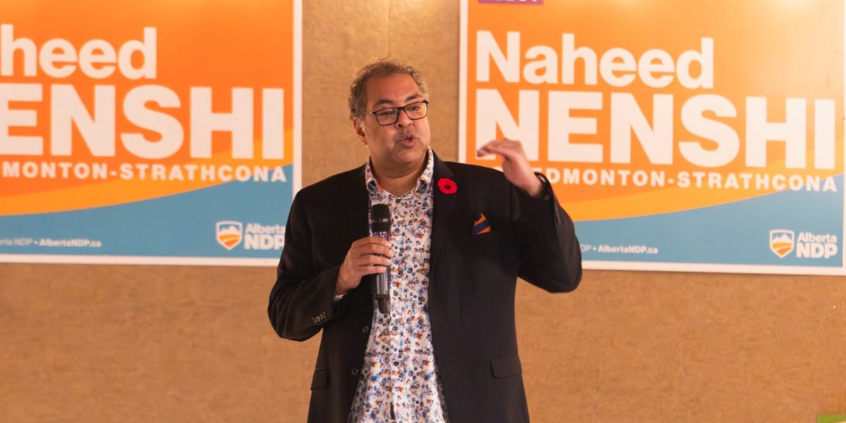 Nenshi accused of importing U.S.-style politics by hiring American firm