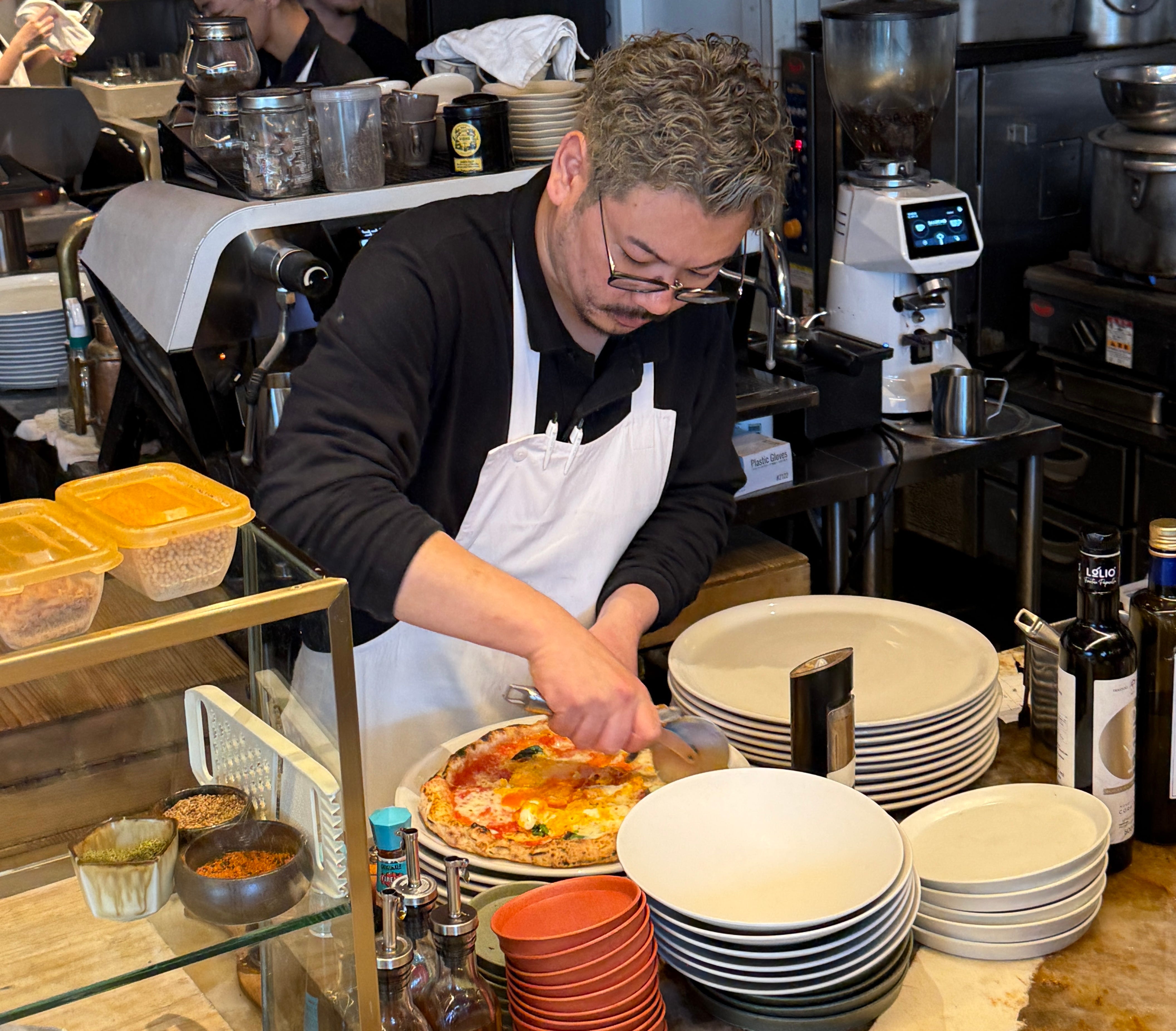 On the Hunt for Perfect Pizza in Tokyo - by Jim White