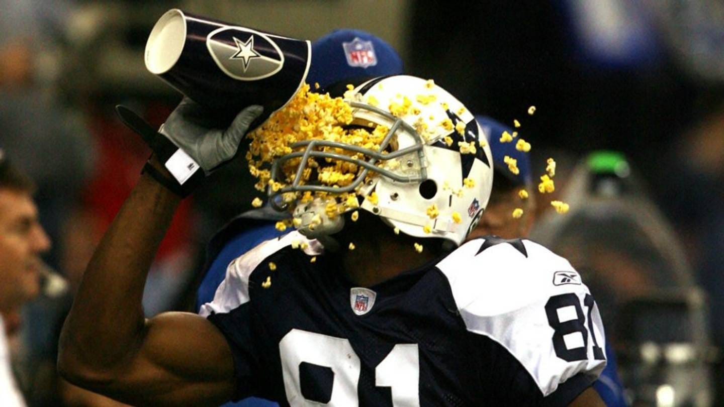 Terrell Owens on End Zone Celebrations: 'I Wish I Played Now, I'd Probably  Have a Million Followers'