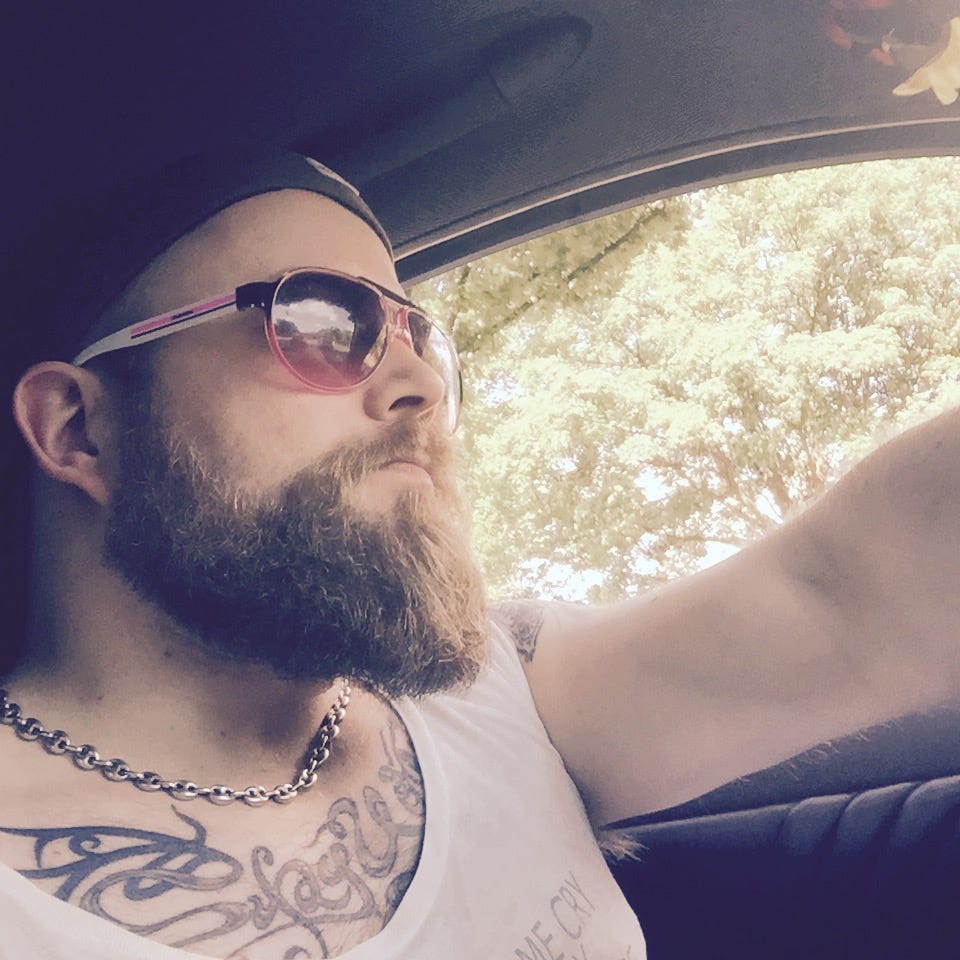 Substack profile picture for @riots
