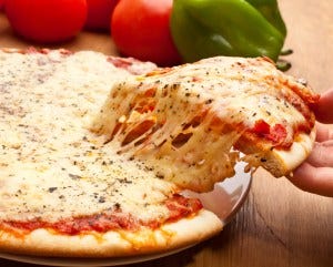 Pizza-mozzarella Pizza-mozzarella