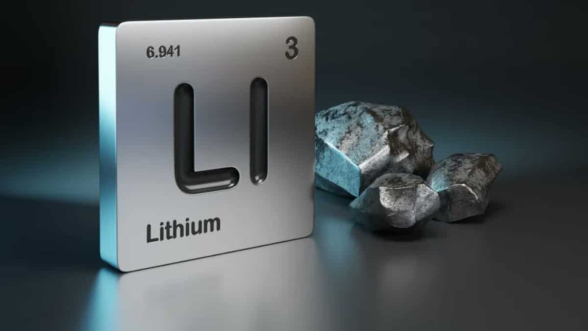 Experts say India's huge lithium discovery can be a boon for world's 'white  gold' quest, here's how - India News News