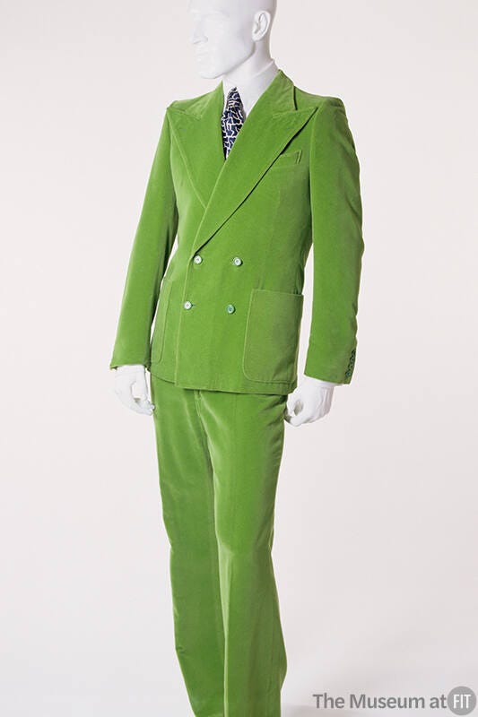 Bright green velvet double-breasted wide lapel jacket and pants Bright green velvet double-breasted wide lapel jacket and pants