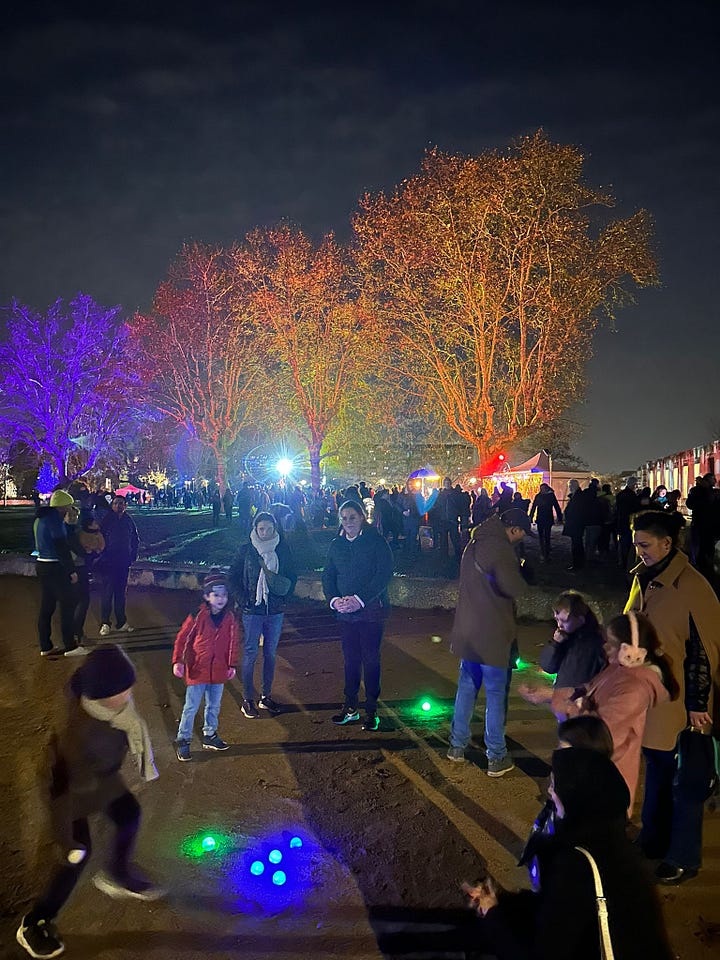 fĂȘte des lumiĂšres - boules lumineuses