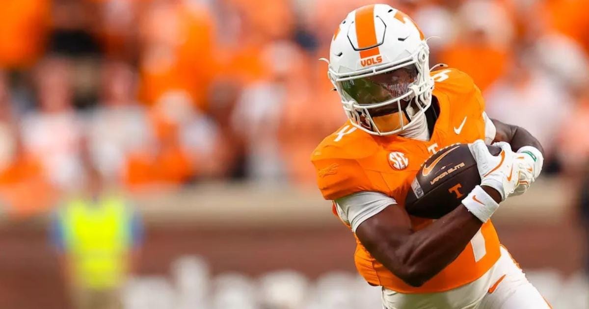 mike matthews tennessee vols wide receiver mike matthews tennessee vols wide receiver