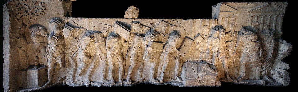 File:Plutei-traiani-2.jpg