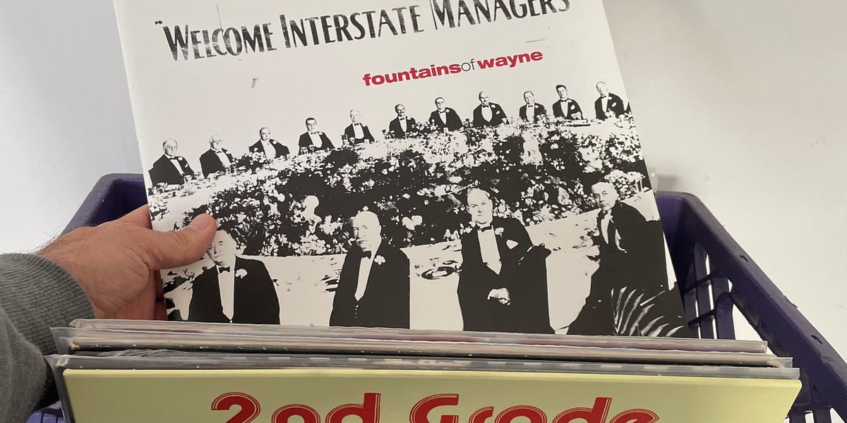 洋楽 Fountains of Wayne/INTERSTATE MANAGERS Fountains of Wayne - Welcome Interstate Managers - Amazon.com Music
