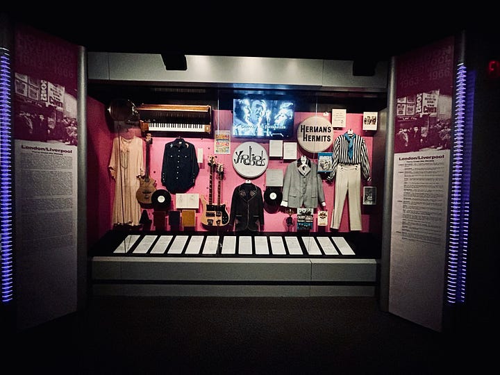 exhibit, display, memorialbilia