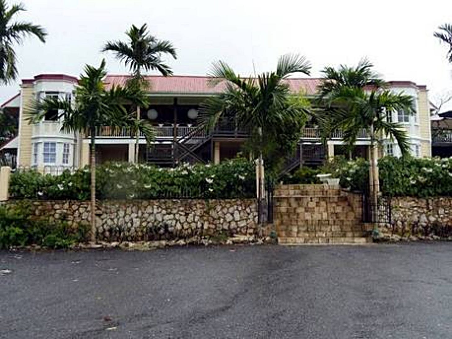 Bloomfield Great House