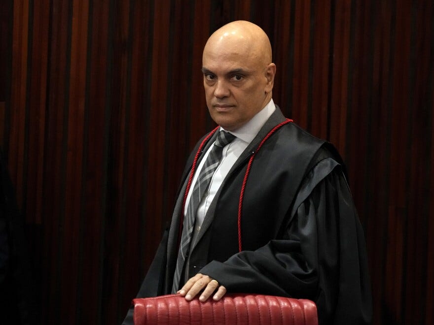 Brazilian Supreme Court Chief Justice Alexandre de Moraes arrives for a court hearing, in Brasilia, Brazil, June 22, 2023. Brazilian Supreme Court Chief Justice Alexandre de Moraes arrives for a court hearing, in Brasilia, Brazil, June 22, 2023.